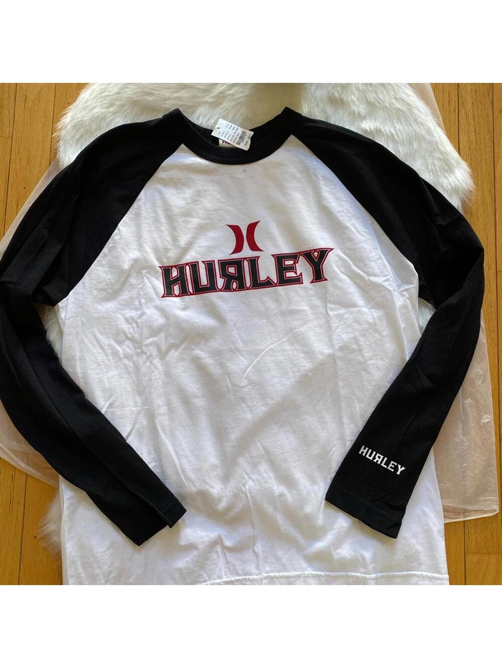 Hurley Black and White Long Sleeve Shirt Medium